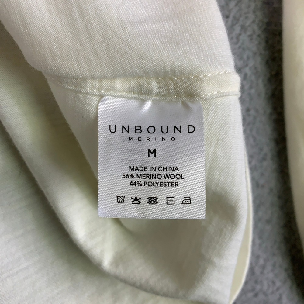Unbound Merino Long Sleeve V-Neck T-Shirt Womens Medium M Ivory Cream Wool Layer - Picture 5 of 9